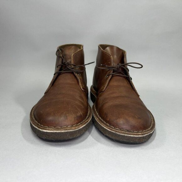 Clarks Men's Size 8.5 Desert Brown Leather Chukka Boots - Picture 2 of 12
